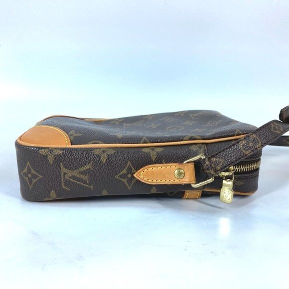 Authenticity Guarantee LOUIS VUITTON M45266 Monogram Danube Crossbody Pochette - Picture 7 of 15